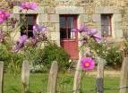 Gîtes - Petites Maisons dans la Prairie